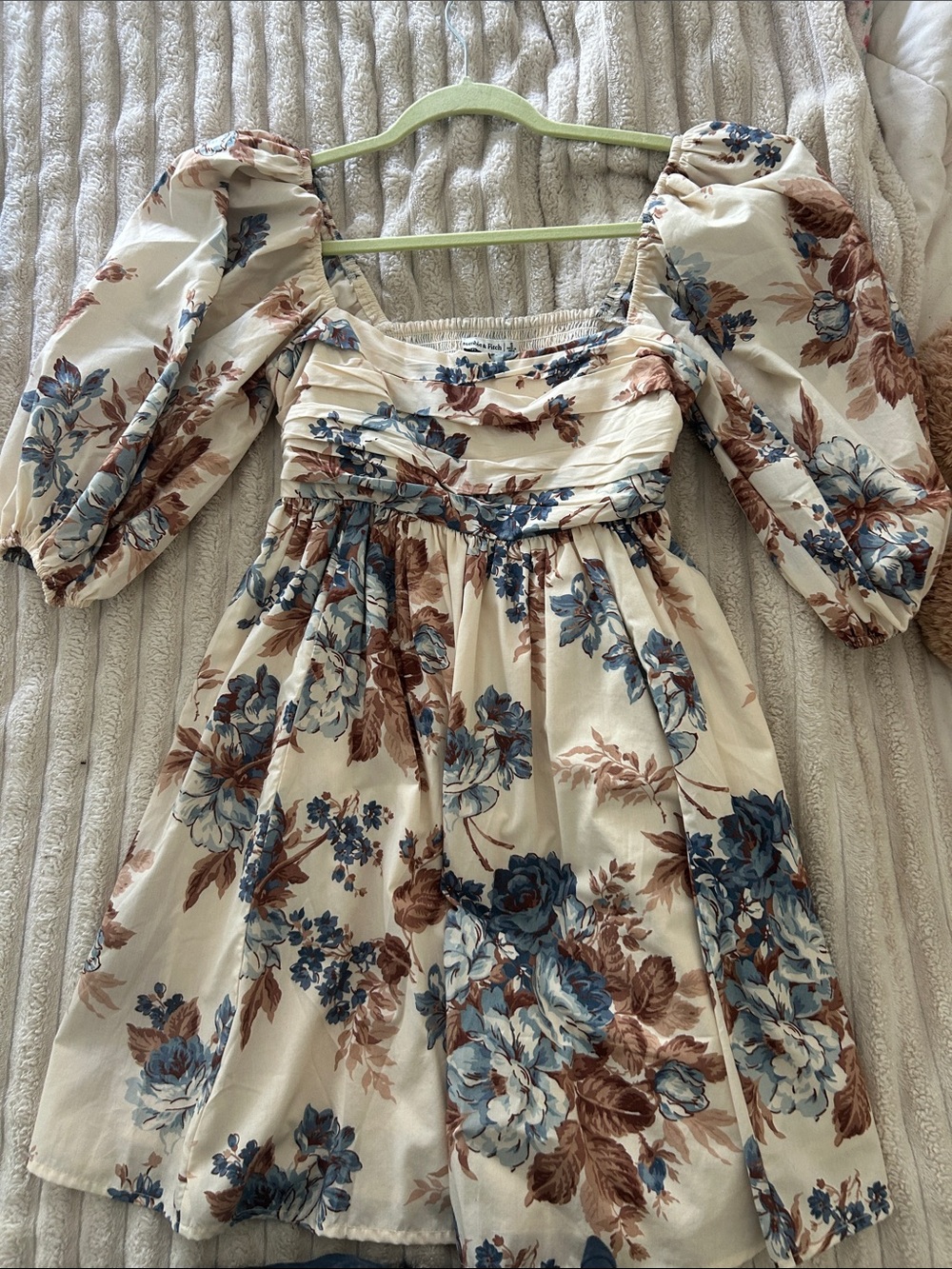 Abercrombie Floral Puff-Sleeve Dress in Cream with Blue & Brown Floral Print